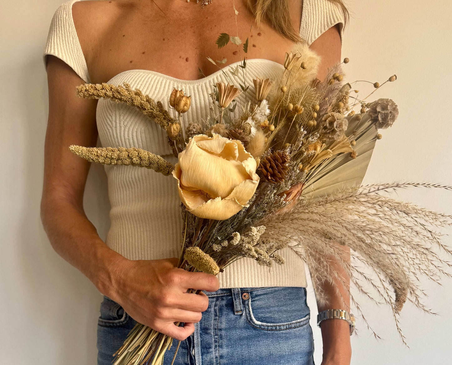 Natural Dried Flower Bouquet 40 Stems, Pampas Grass Decor Mix Bouquet, Decorative Boho Flowers for Vase DIY Crafts Real Flower Arrangements